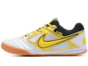 Chuteira Futsal Supreme x Nike SB Gato Branco com Laranja